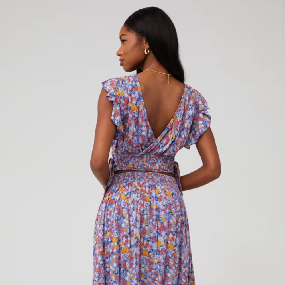 Free People Women's Pretty Days Floral V Neck Smock Top in Sky Combo Size XS - Picture 3 of 4